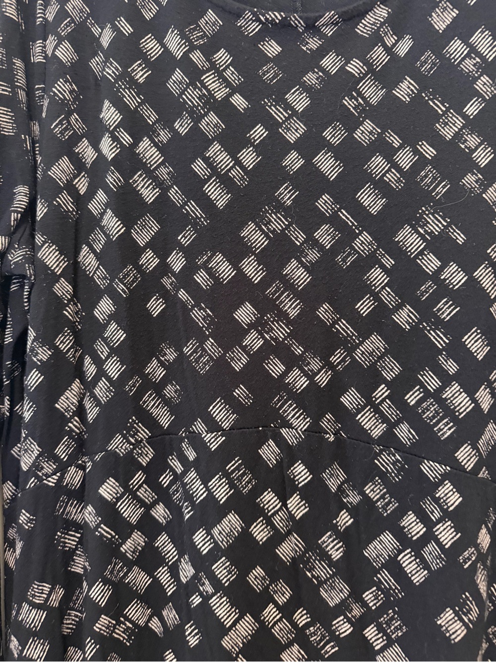 Apt. 9 Black Dress with Gray Geometric Print - 3/4 bell sleeves - Picture 5 of 5